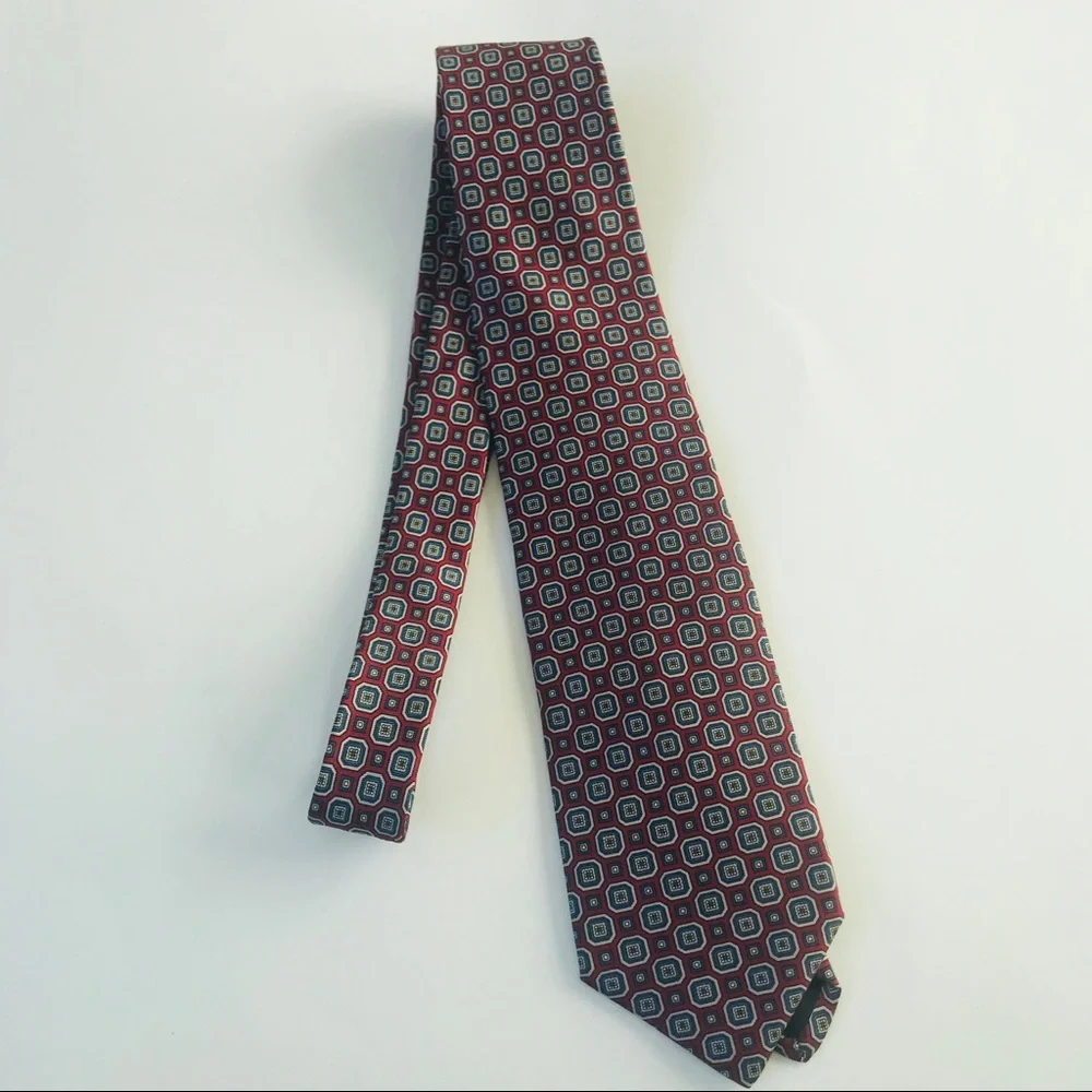 Mallory Church red geometric neck tie